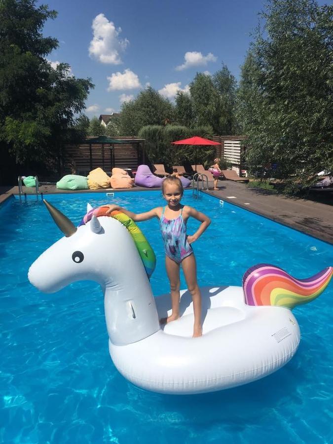 На Борту Kijev Kültér fotó